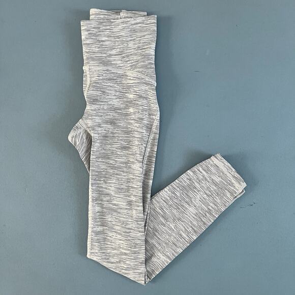 Lululemon Train Times 7/8 Wee Are From Space Nimbus Battleship 25” Leggings - Picture 5 of 6